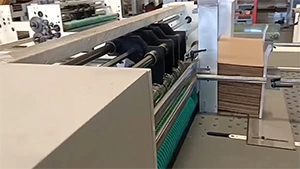 Слоттер для производства гофрорешетки с продольной резкой