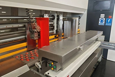 Модуль подачи