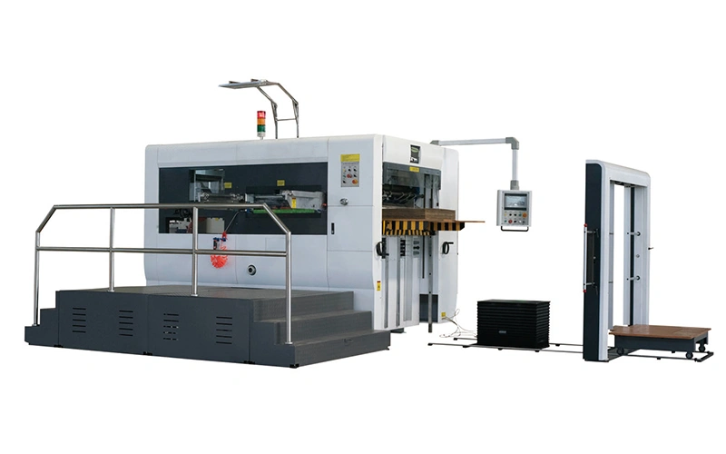 Полуавтоматический плосковысекательный пресс