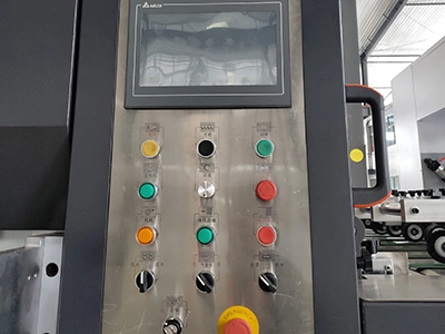 Панель сенсорного управления