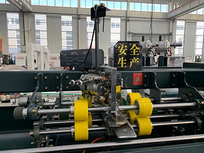 Сшивающая головка